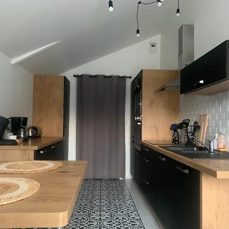 Maison Kervoyal 8 Personnes, A Pied Holiday home *